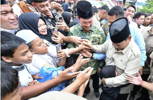 Presiden Prabowo Kembali Tinjau Pengungsian Aceh: Warga Minta Hunian Layak Segera Dibangun